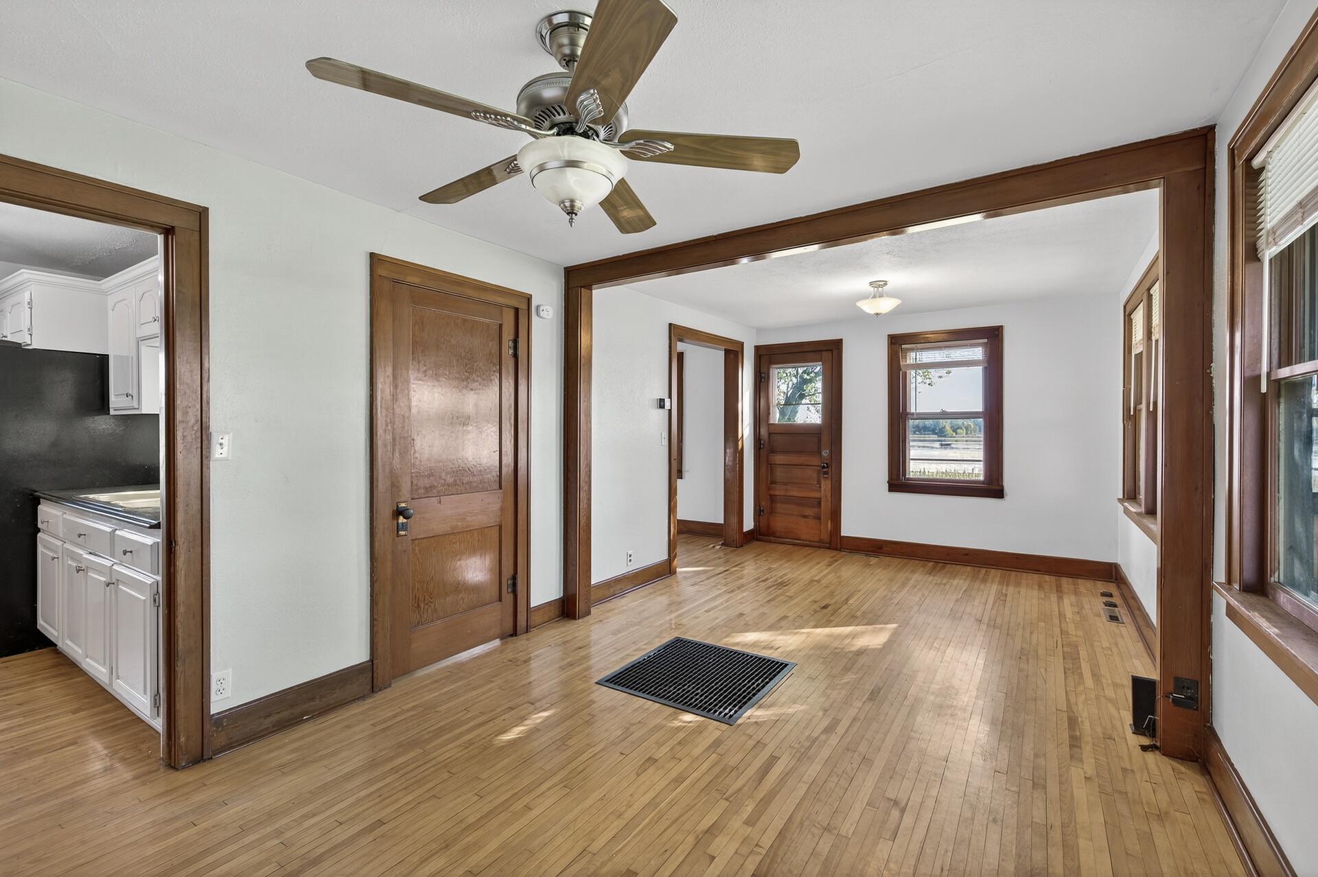 43965 Deerwood Trail