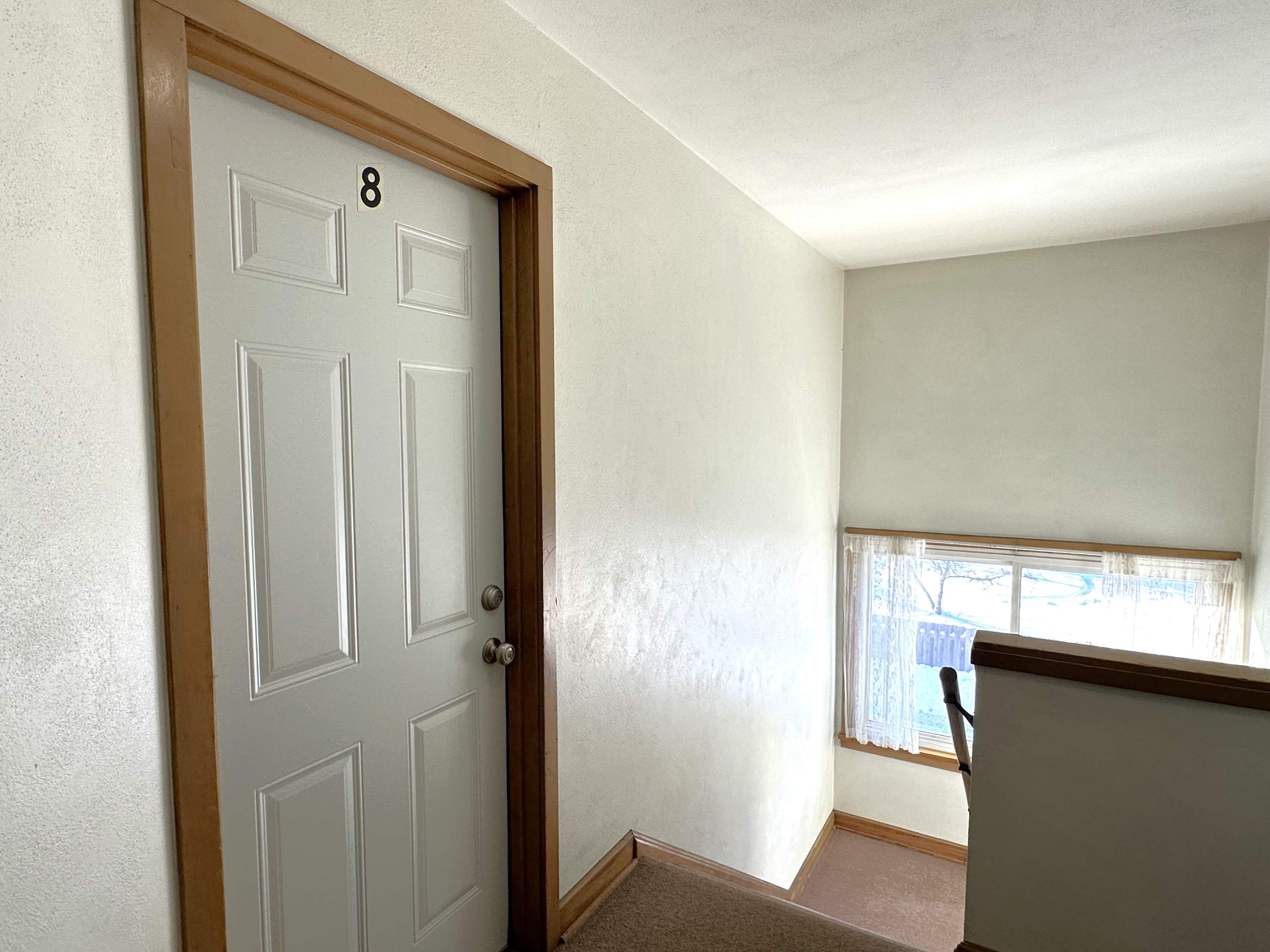 117 Birch Street South, 8 - 1