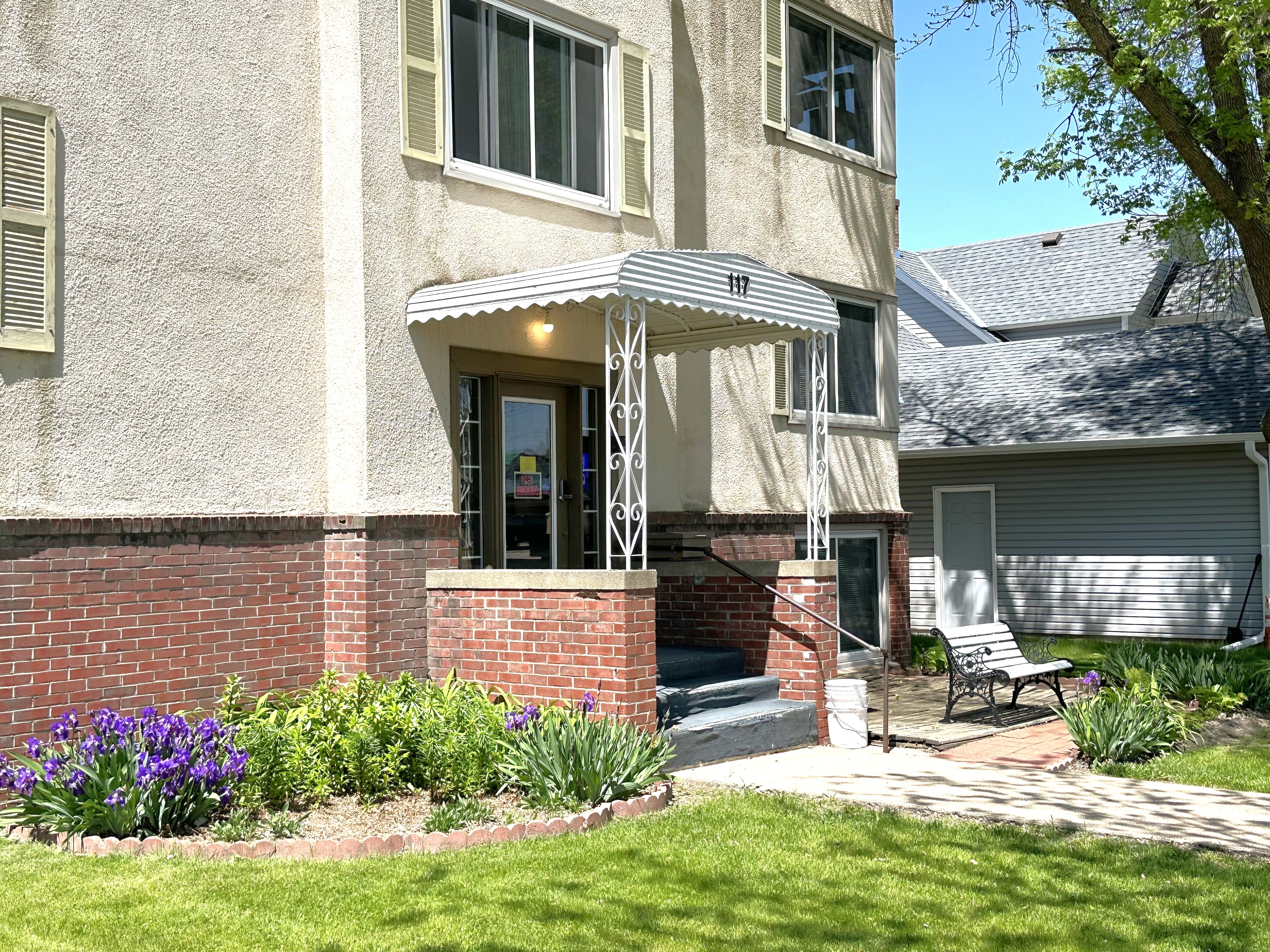 Property thumbnail image